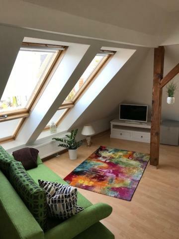 Liebevoll Eingerichtete Ferienwohnung Im Dg Zwenkau Exterior photo